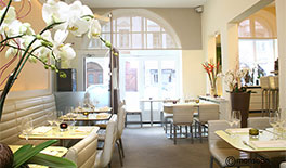 Restaurant Monsoon - München - vorderer Restaurant Bereich - Tina Assmann